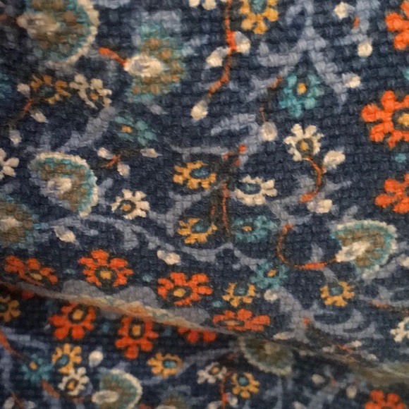 Meet your Posher, Lucretia - Picture 1 of 1